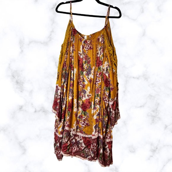 Curvy Sense Cold Shoulder Crochet Sleeve Floral Dress 2X - Picture 1 of 4